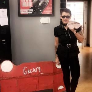 Meet your Posher, Robin